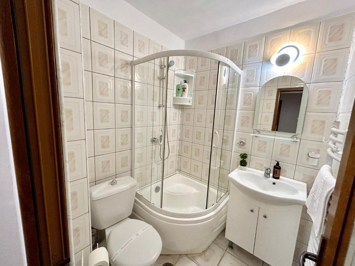 Jad - Familiy 4 Rooms Apartment - Near Forest - Racadau Brasov Exterior photo