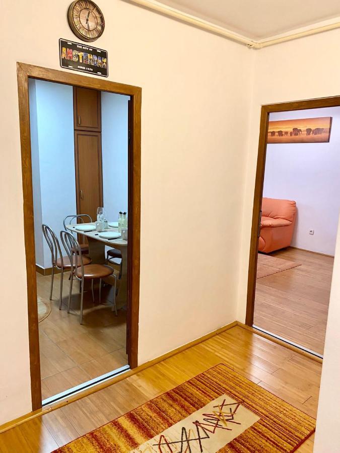 Jad - Familiy 4 Rooms Apartment - Near Forest - Racadau Brasov Exterior photo